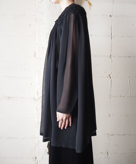 Seethrough  Pleated Blouse BK
