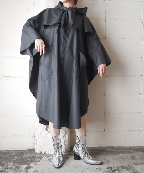 Big Collar Poncho Coat BK