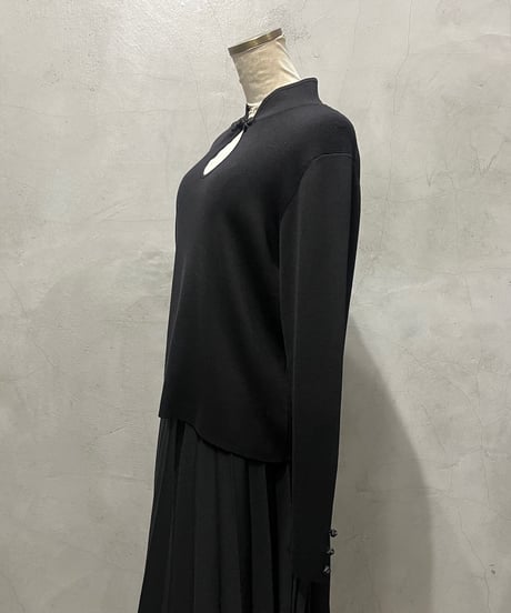 Teardrop Open China Knit BK