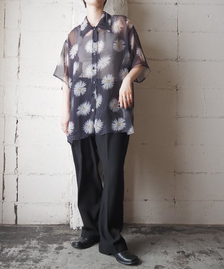 S/S Flower Pattern Sheer Shirt BK WH