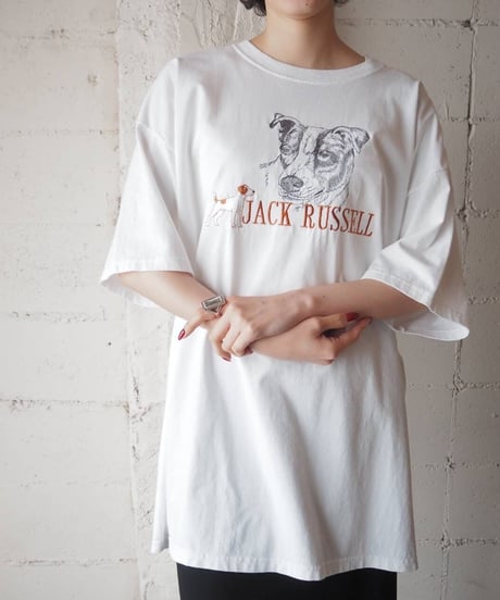 Dog Embroidery Tee WH