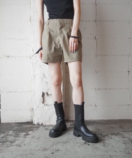 Military Tuck Shorts BE
