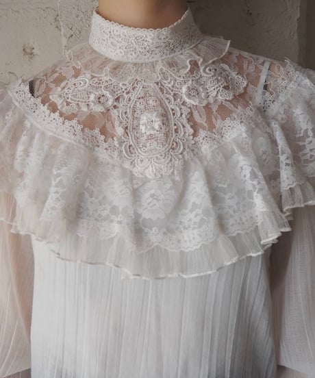 GUNNE SAX Lace Yoke Stand Collar Blouse WH