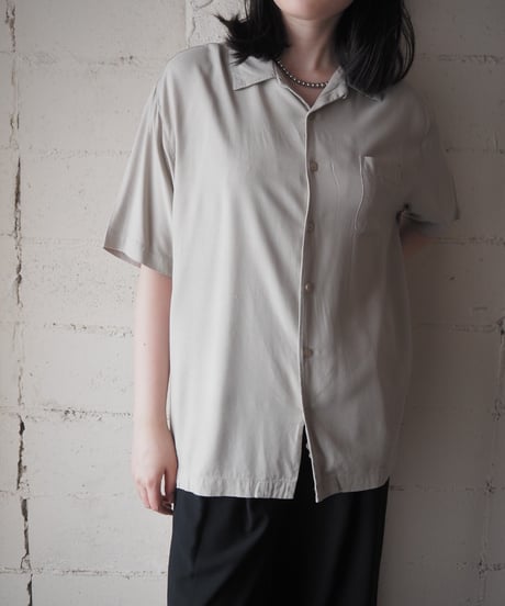 Neiman Marcus Silk Rayon Open Collar Short Sleeve Shirt BE
