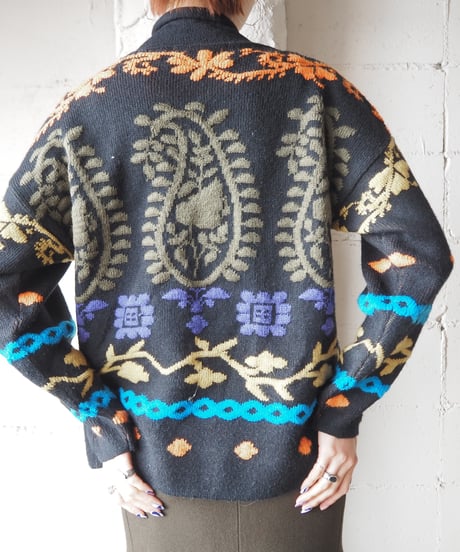3D Embroidery Sweater BK