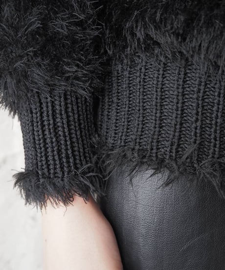 Bicolor Shaggy Design Knit BKRE