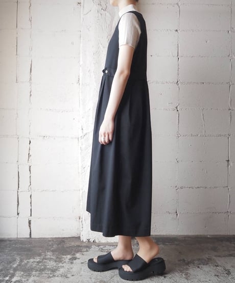 Square Neck Tuck Jumper Skirt BK