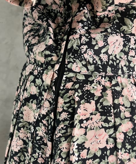 Back Ribbon Flower Pattern Dress BKPI
