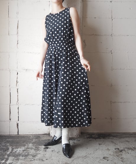 Sleeveless Dot Dress BKWH
