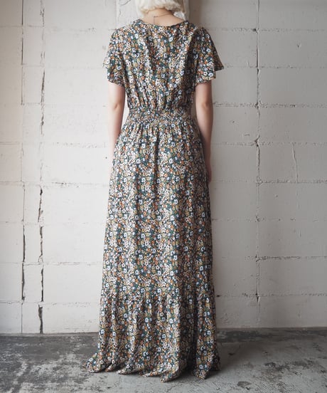 Flower Print Shirred Waist Dress BKYEWH