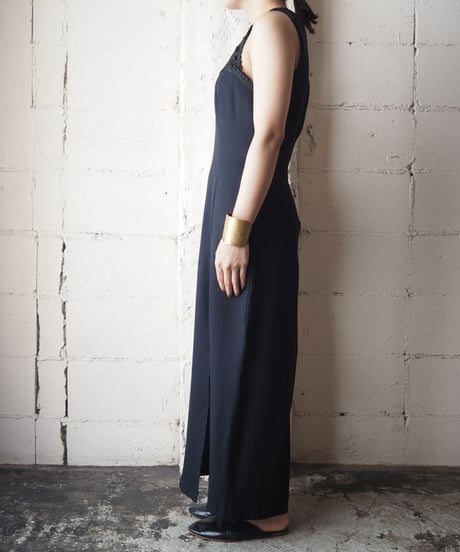 Embroidery Side Slit N/S Dress BK