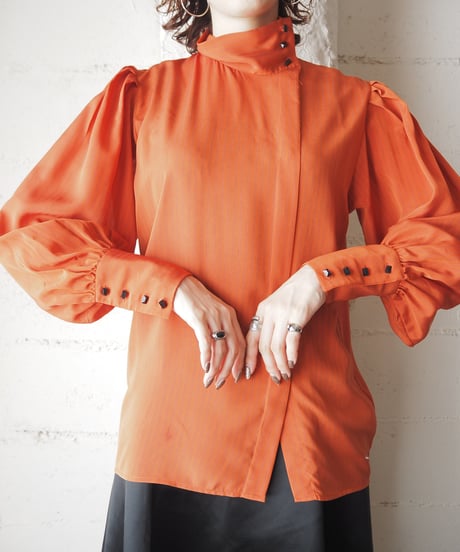 Volume Sleeve Stripe High Neck Collar OR