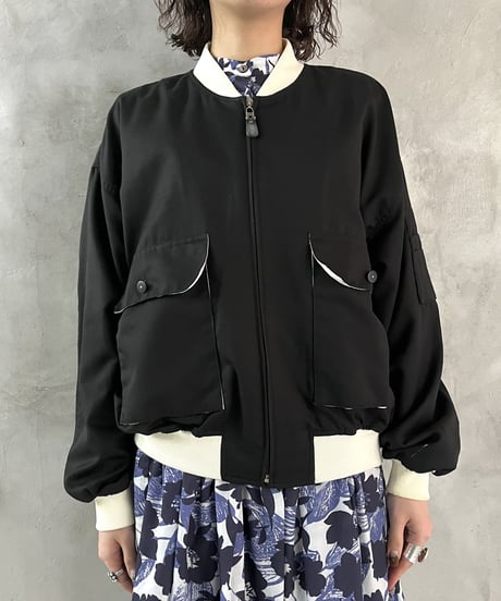 Pocket Design Bicolor Jacket BKWH