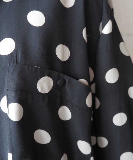 Dot Pattern Shirt BK WH