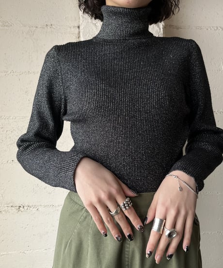 Lame Mix Rib Turtle Neck Knit BKSV