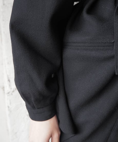 Pleated Shoulder Wool Shirt BK
