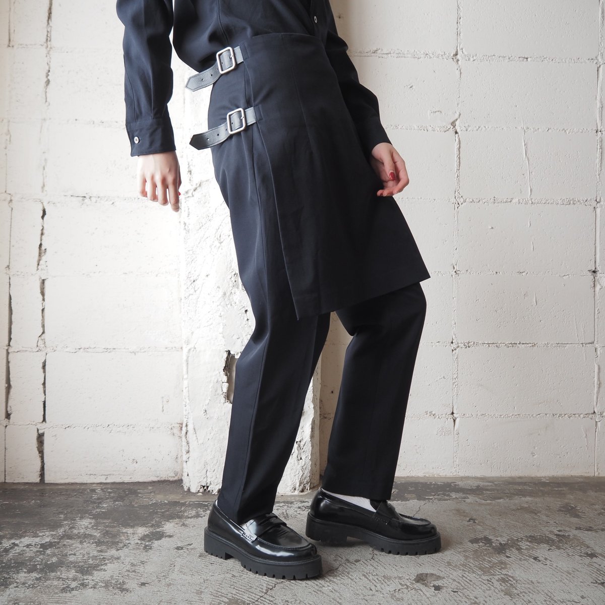 COMMEdesGARCONSスカラップデザインキュロット(濃紺)パンツ Comme des Garçons Homme Belted Pants in Khaki | SVD