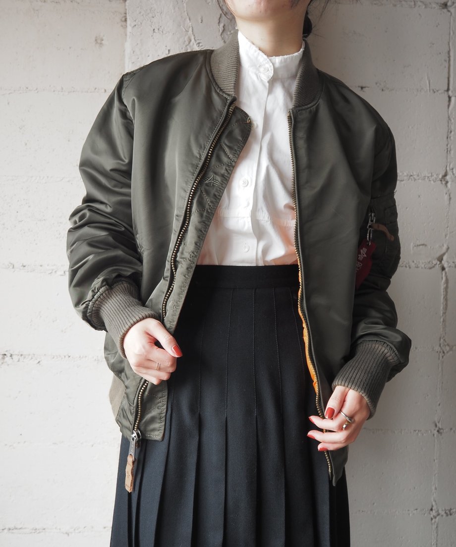 69350133cd7f161c01bf3768