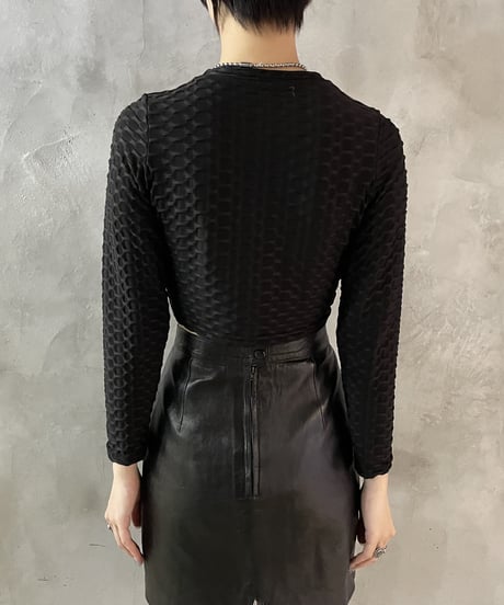 Front Drawstring Embossed Cutsewn BK