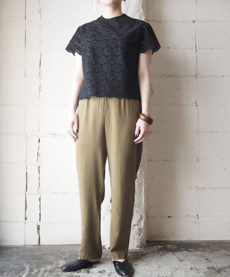 1960's Euro Cutwork Short Sleeve Blouse Bkp