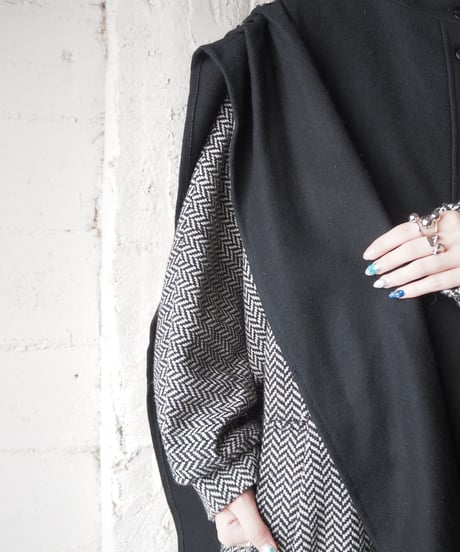 Layered Design Cape Coat BKWH