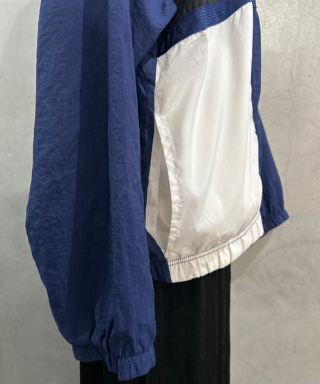 NIKE Zip Up Nylon Jacket BKBLWH
