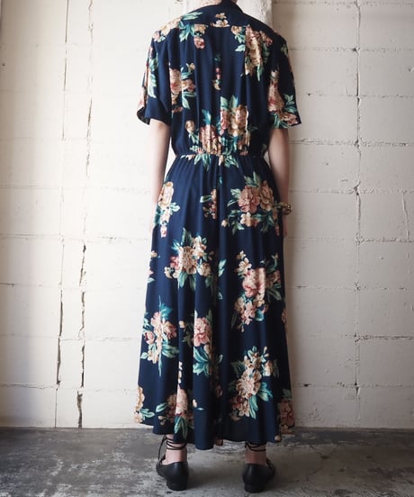 Flower Pattern Open Collar Dress NV