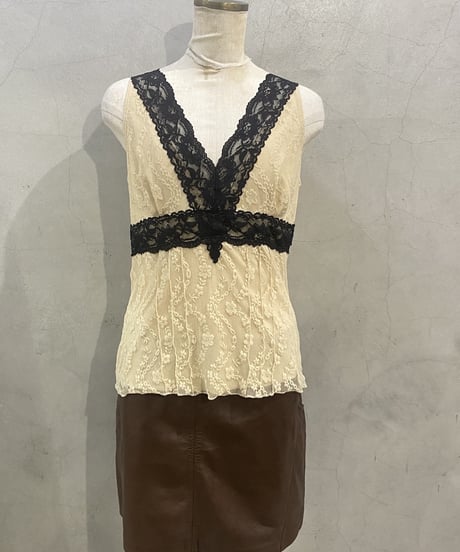 V Neck Lace Tank Top BK IV