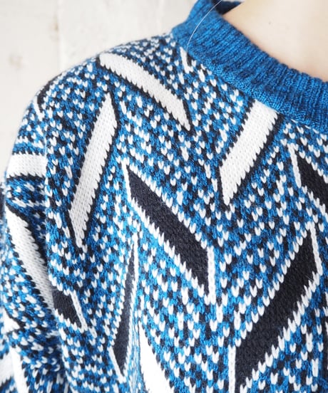 Herringbone Pattern Sweater BL