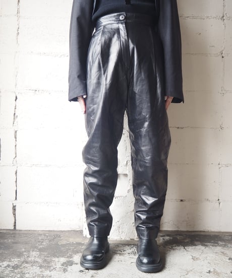 Leather Tuck Pants BK