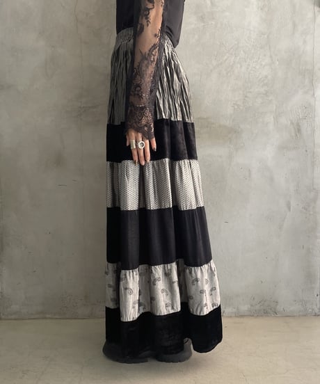 1980’s Mix Pattern Tiered Skirt SLBKGR