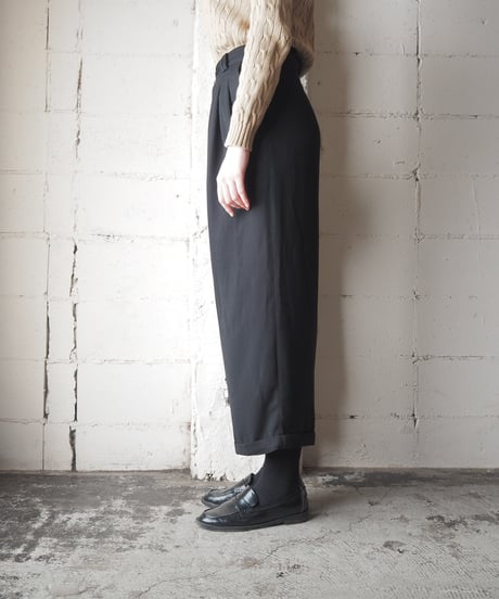 Wide Leg Three Tuck Slacks BK