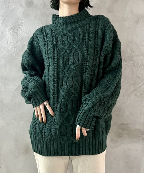Cable Crew Neck Knit GN