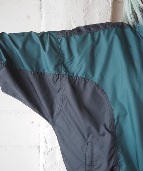 NIKE Bicolor Zip Up Jacket BK GN