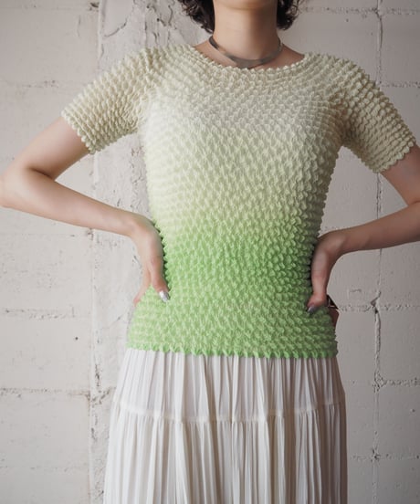 Short Sleeve Popcorn Blouse YEGR