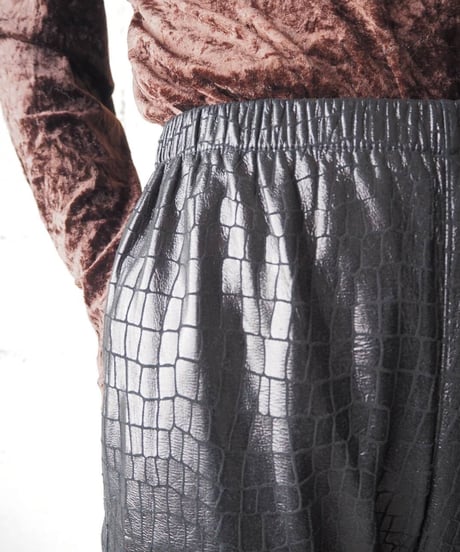 Crocodile Pattern Leather Easy Pants BK