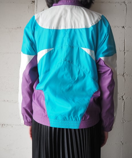 NIKE Stand Collar Nylon Jacket PUR WH GN