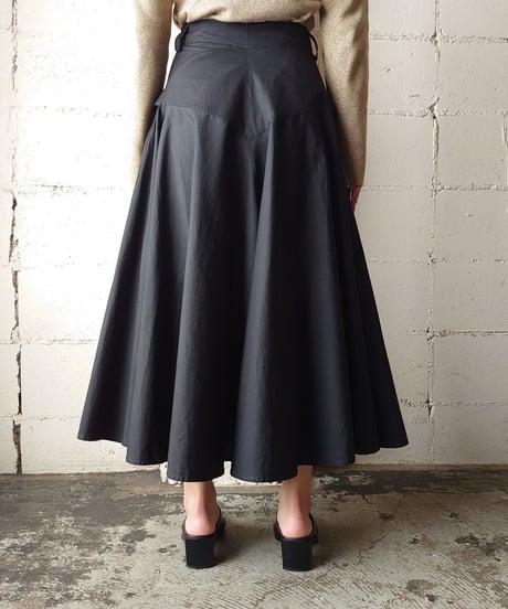 Design Pocket Flared Skirt BK