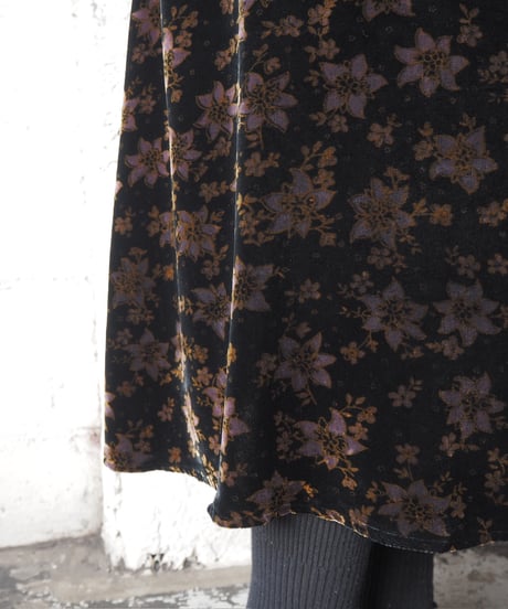 Flower Print Velvet Skirt BK BR