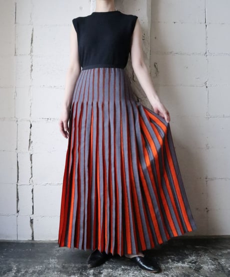 Stripe Pleated Skirt GROR