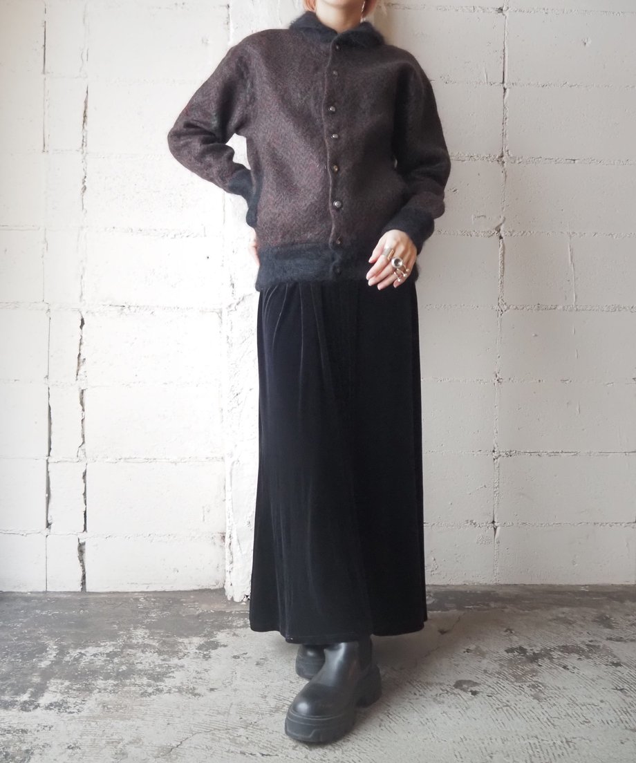 657bd3a08200890ff93c85e1