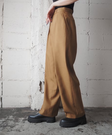 Basic Tuck Pants CM