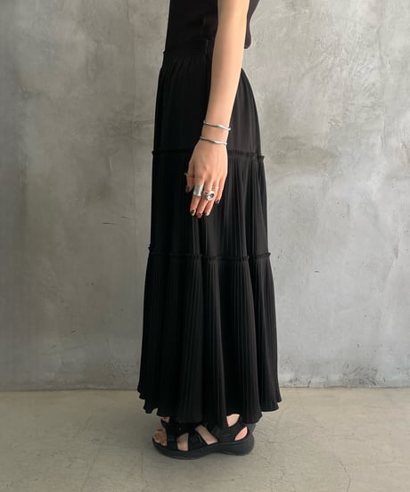 Pleated Tiered Easy Skirt BK