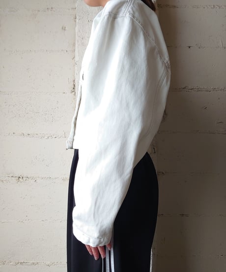 Collarless Short White Denim Jacket WH