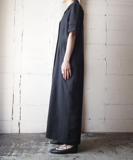 Pleated Back Open Collar Linen Dress BK