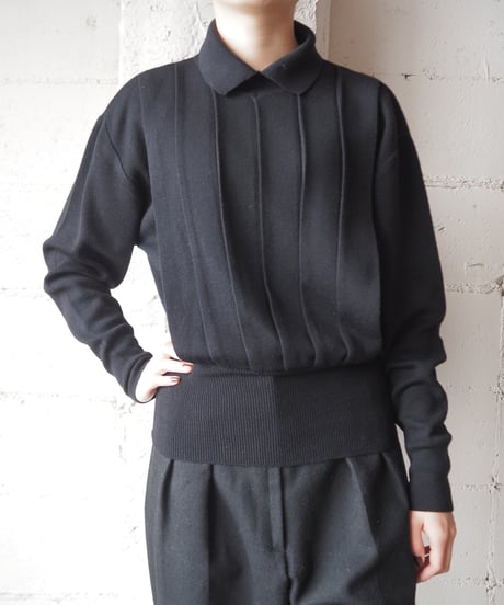 Pleated Bodice Collar Knit BK