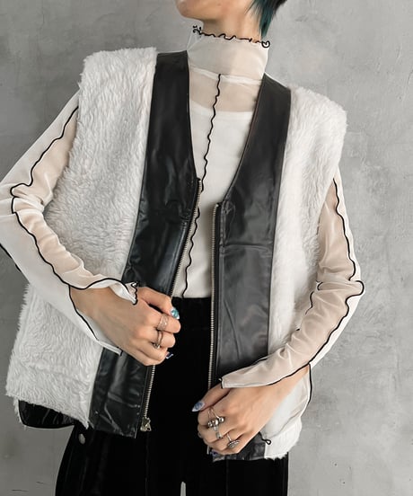 Boa Lining Fake Leather Vest BKWH