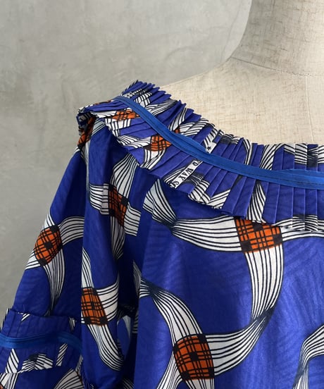 Flare Sleeve Batik Blouse BLWH