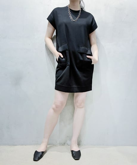 KARL LAGERFELD Sleeveless Pockets Dress BK