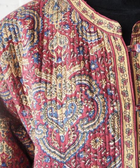Paisley Pattern Quilted Reversible RE